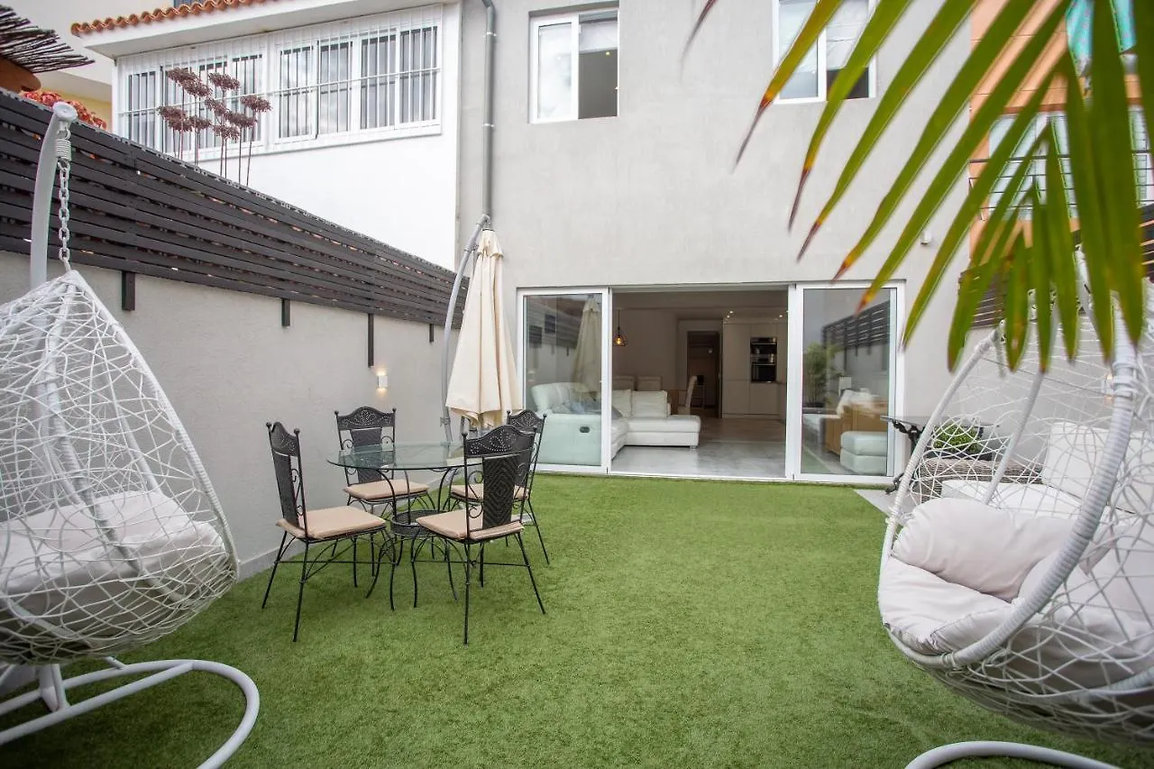 Modern 3 Bedroom Duplex Adeje City Center Wifi location